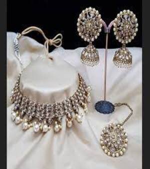 Designer Kundan Earrings