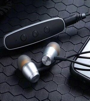 Black Vizin Bluetooth Earphone