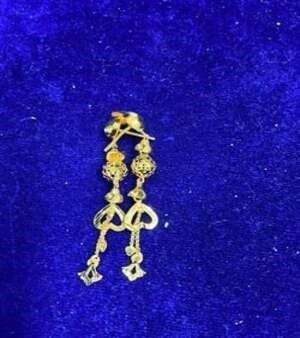 Party Wear Ladies Fancy Earring