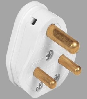 5A 3-Pin Plug Top