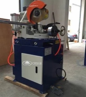 Pipe Cutting Machine