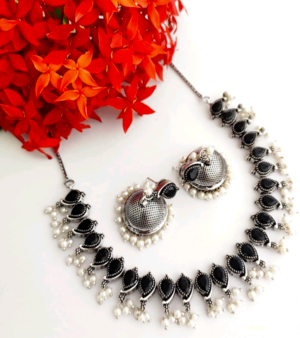 Stone Choker Necklace