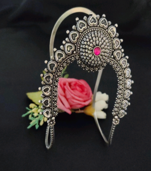 Beautiful Oxidised Bajuband