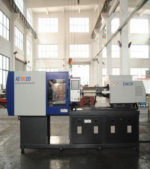 Electric Injection Molding Machine