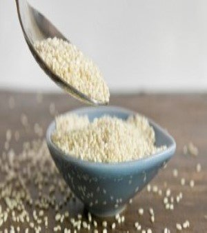 Sun-Dried Hulled Sesame Seeds