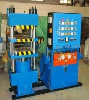 Rubber Compression Moulding Machine