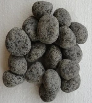 Black Beauty Tumbled Stones