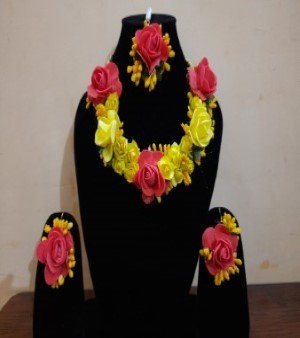Flower jewellery