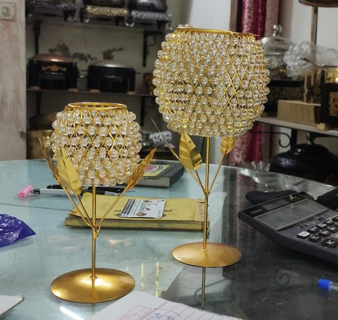 Goblet T-light stand