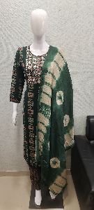 Capsual Foil Kurti Pant Duppata