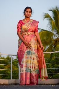 Uppada Tissue Silk Saree