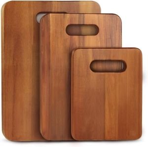 wooden chopping board