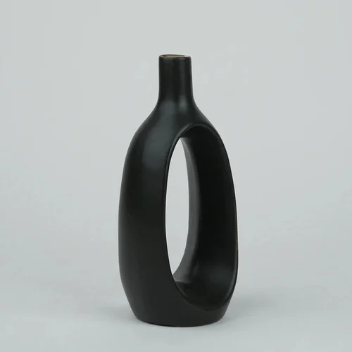 Kieko Black Vase