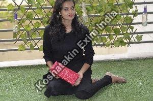 Ladies Pink Printed Wallets