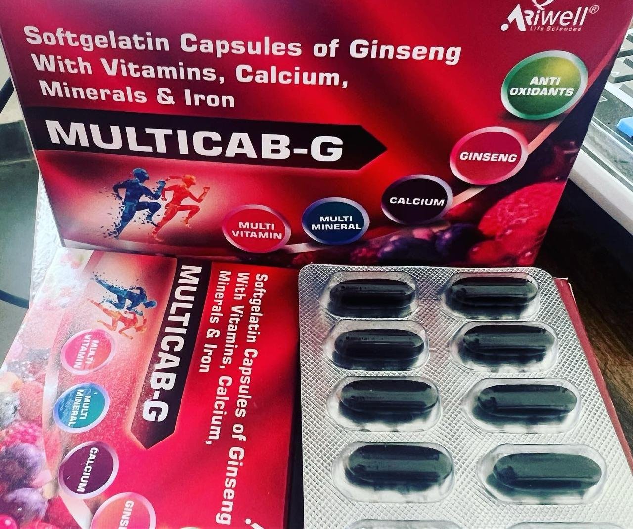 Softgelatin Capsules of Ginseng With Vitamins, Calcium, Minerals & Iron
