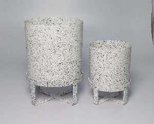 EI-0787 Iron Planter with Stand