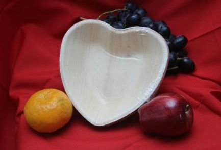 Heart Shaped Areca Leaf Bowl