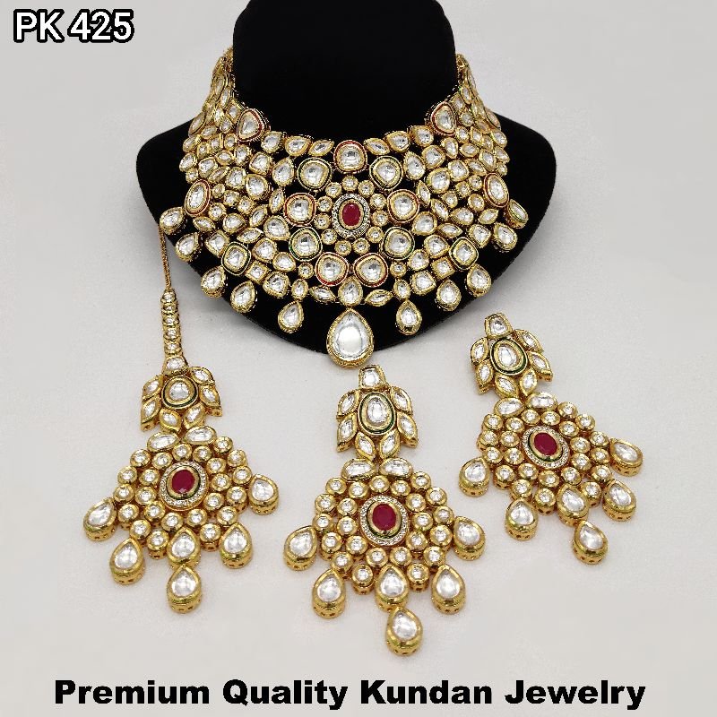 Choker Necklace, Color : White, Coated : Gold