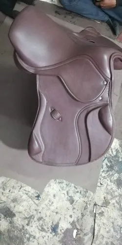 Leather Brown Close Contact Saddle