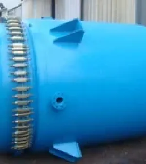 Glass Lined Reactor, Storage Material : Water