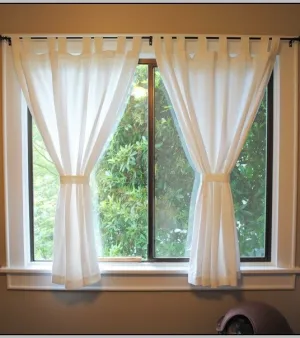 Hanging Curtains